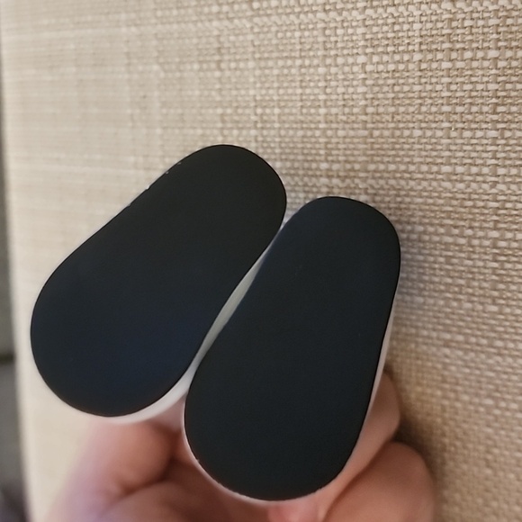 18in doll shoes - Picture 3 of 3